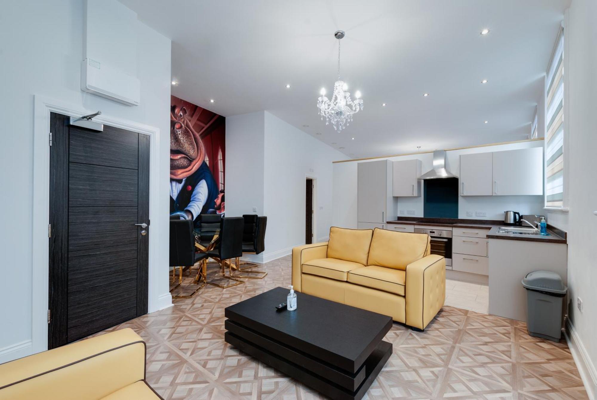 Temple Court Cavern Quarter Apartments By Happy Days 리버풀 외부 사진