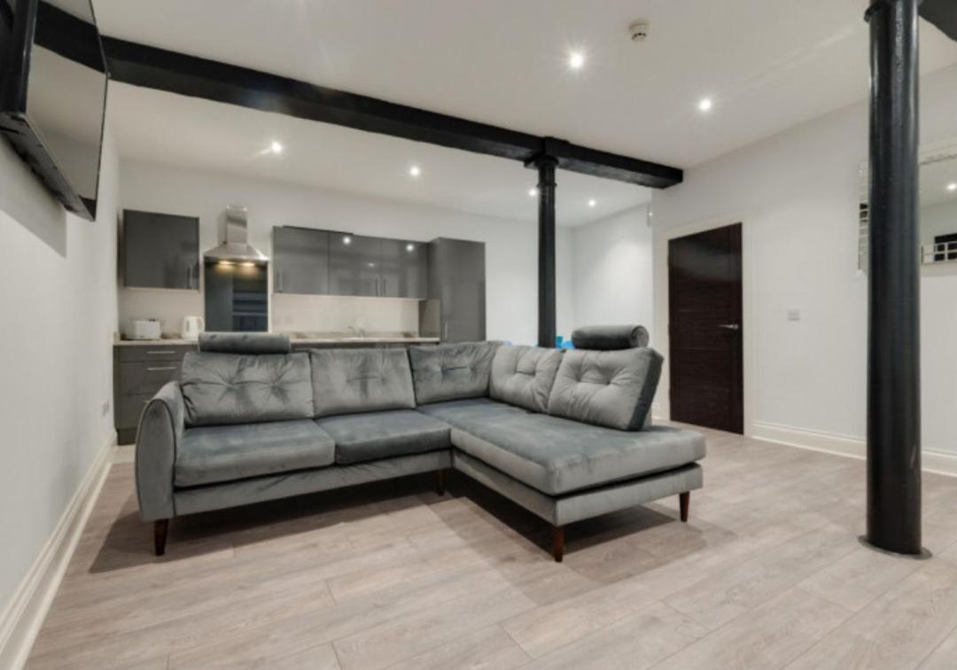 Temple Court Cavern Quarter Apartments By Happy Days 리버풀 외부 사진